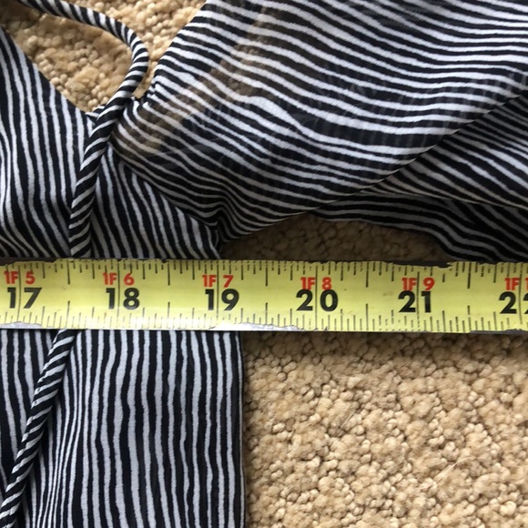 Cold-shoulder tunic/dress, size L, fully lined, light fabric, fun & pretty - Picture 12 of 12